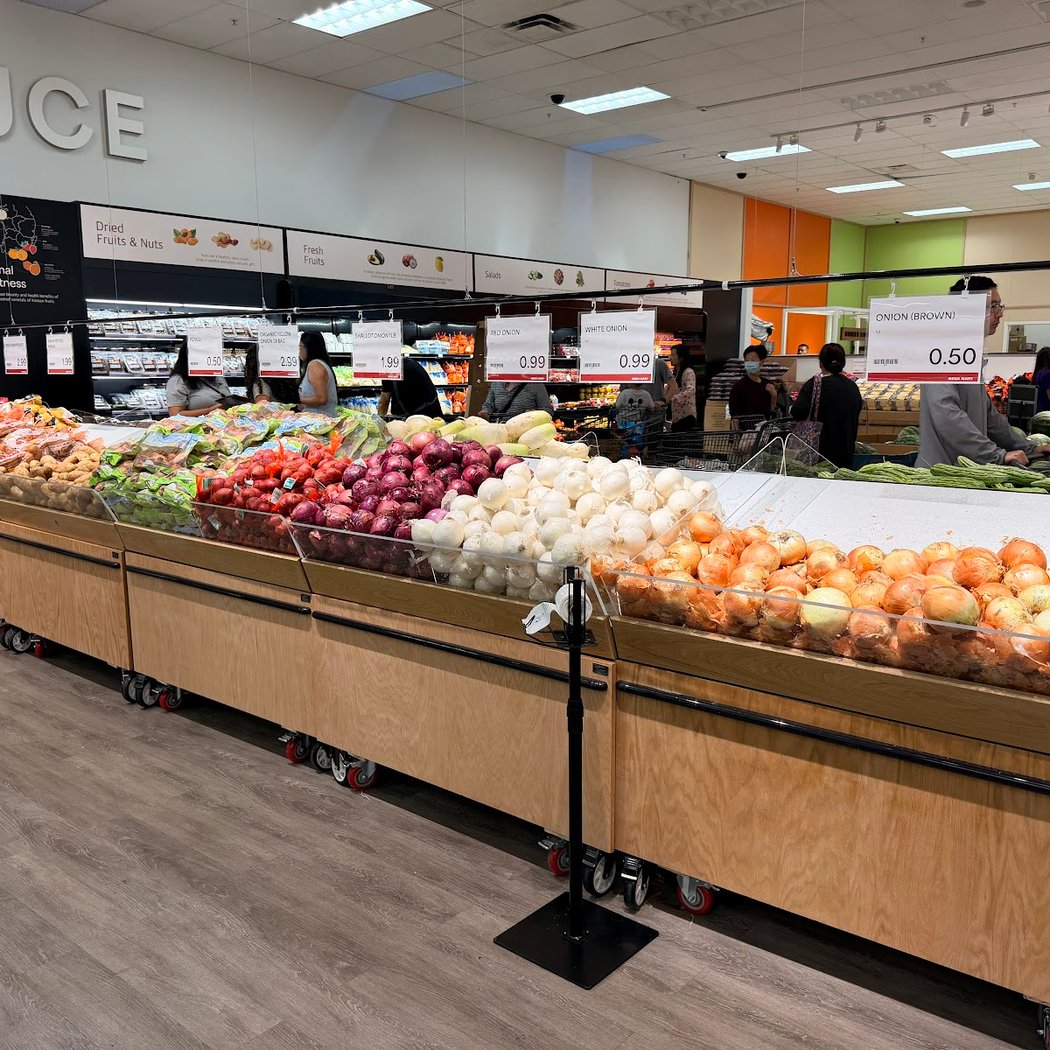MEGA MART 3