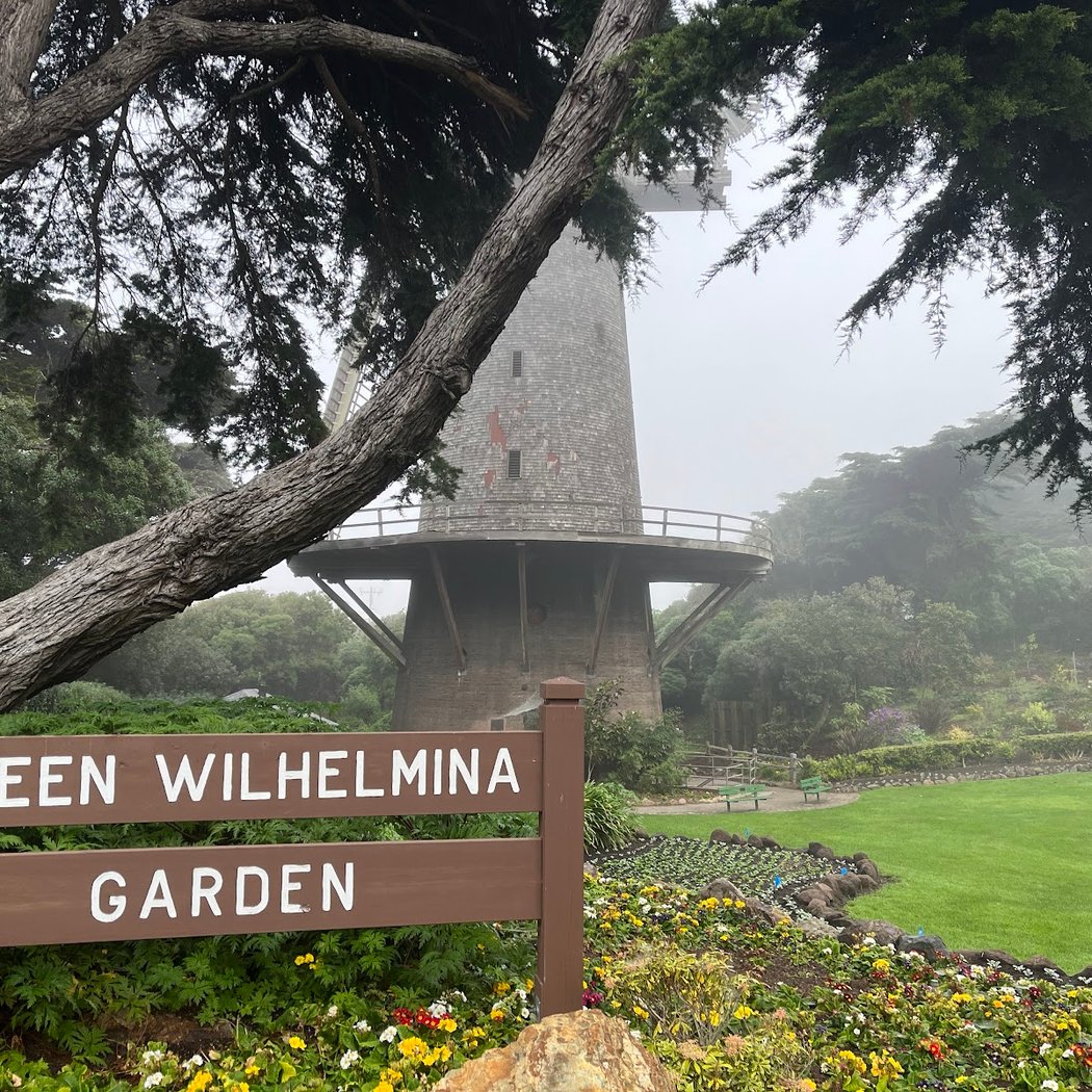 Golden Gate Park: West EndBreakers, Old Trains & Windmills! Tour 3