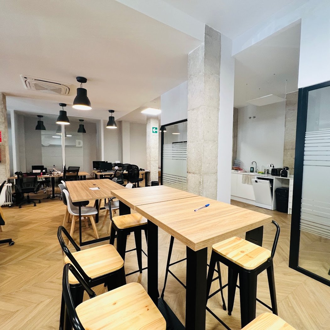 Just Work - Coworking Sevilla 3