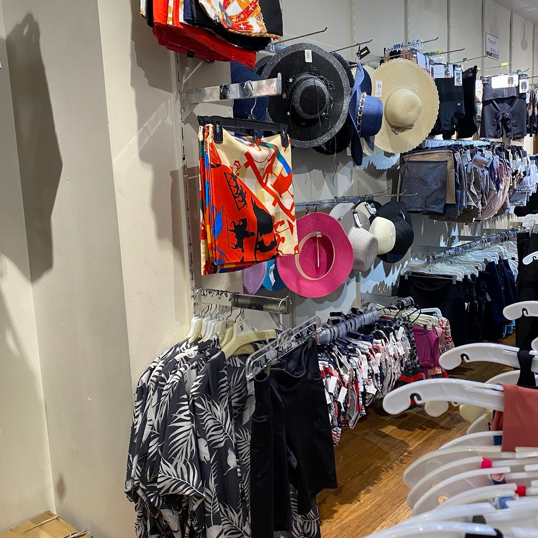De Janeiro Stores 3