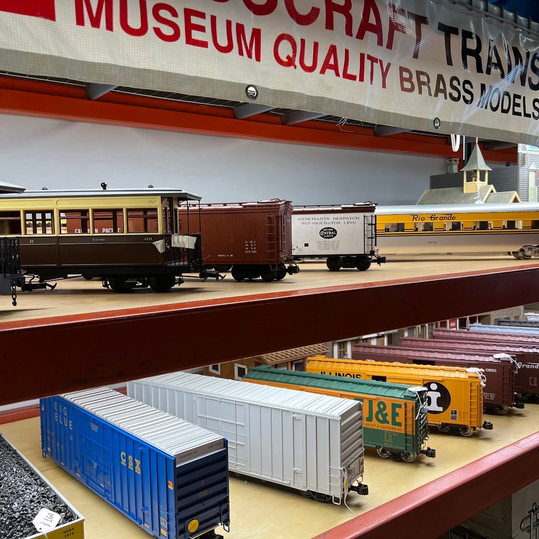 Accucraft Trains (Live Steam Station) 3