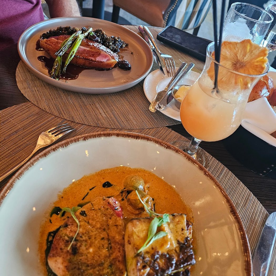 Grand View Restaurant 3