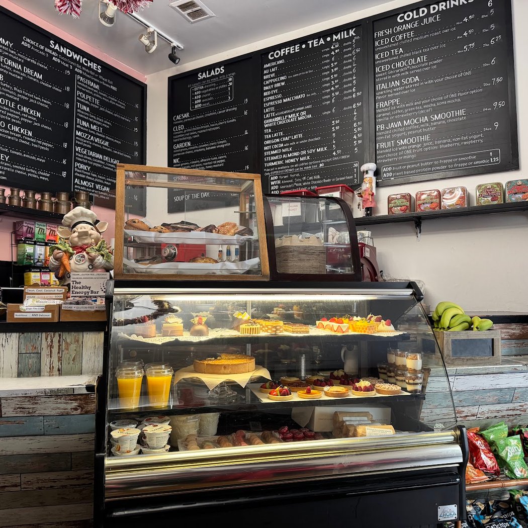 Cafe Encore: Coffee, Breakfast, and Lunch Delights 3