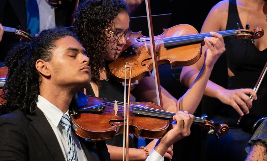 Orchestre Neojiba / Ricardo Castro 1