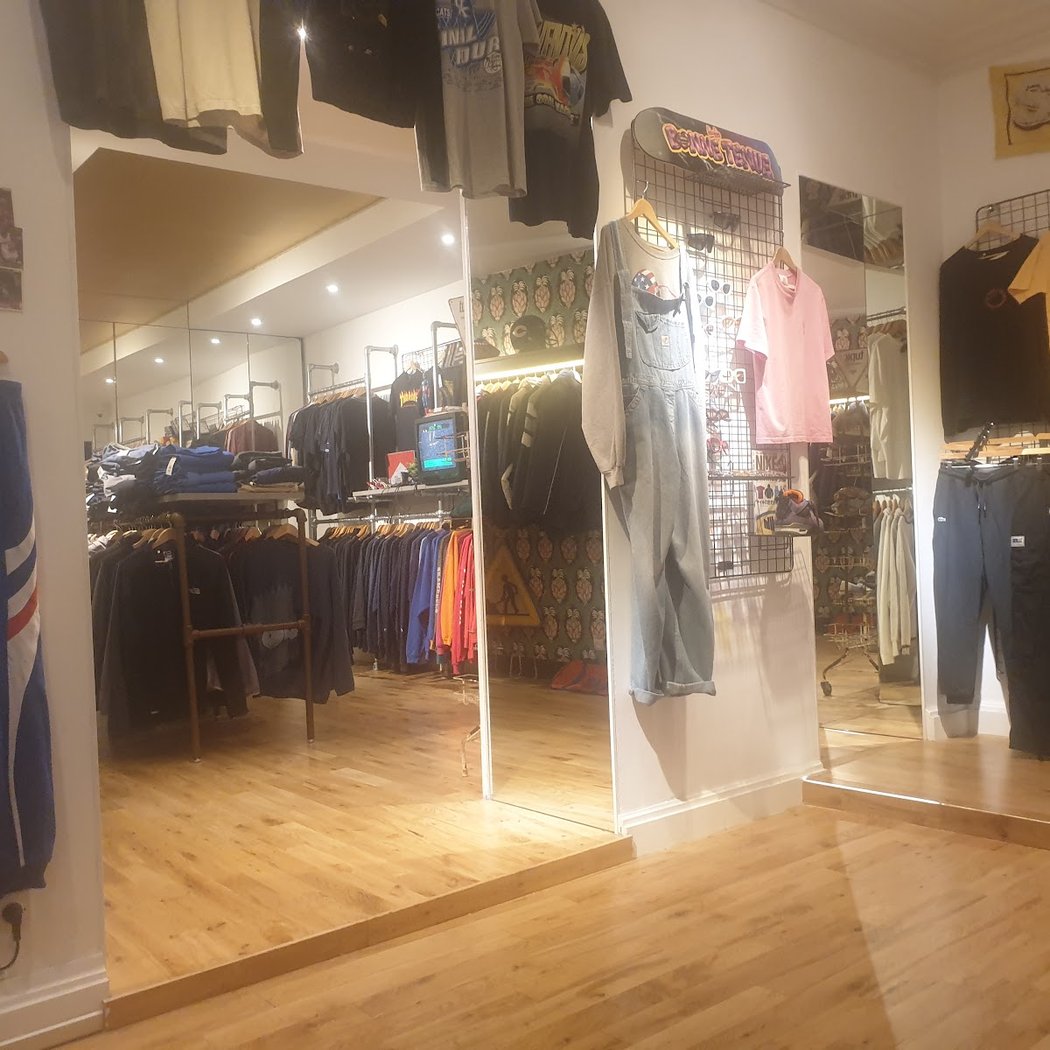 La Bonne Tenue - Boutique streetwear vintage et friperie premium 5