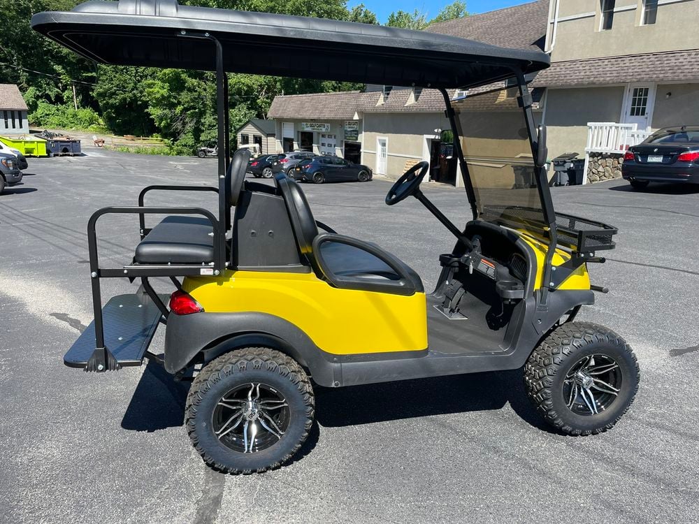 On Par Golf Carts & Services, Inc. 1