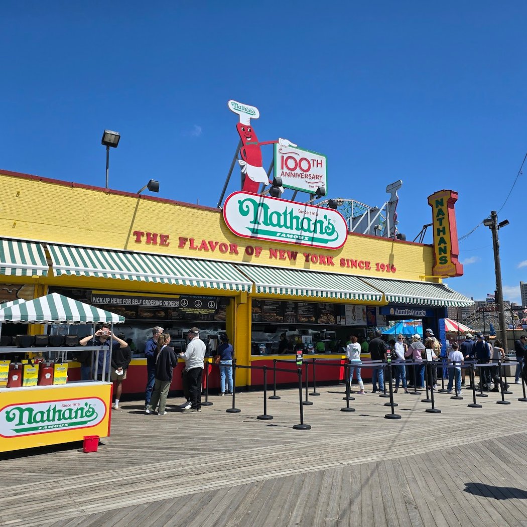 Hot Dog Eating Contest at Famous Nathan’s 3