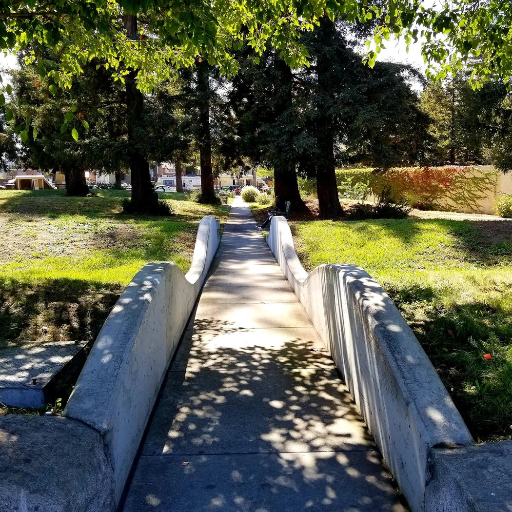 Cypress Freeway Memorial Park 1