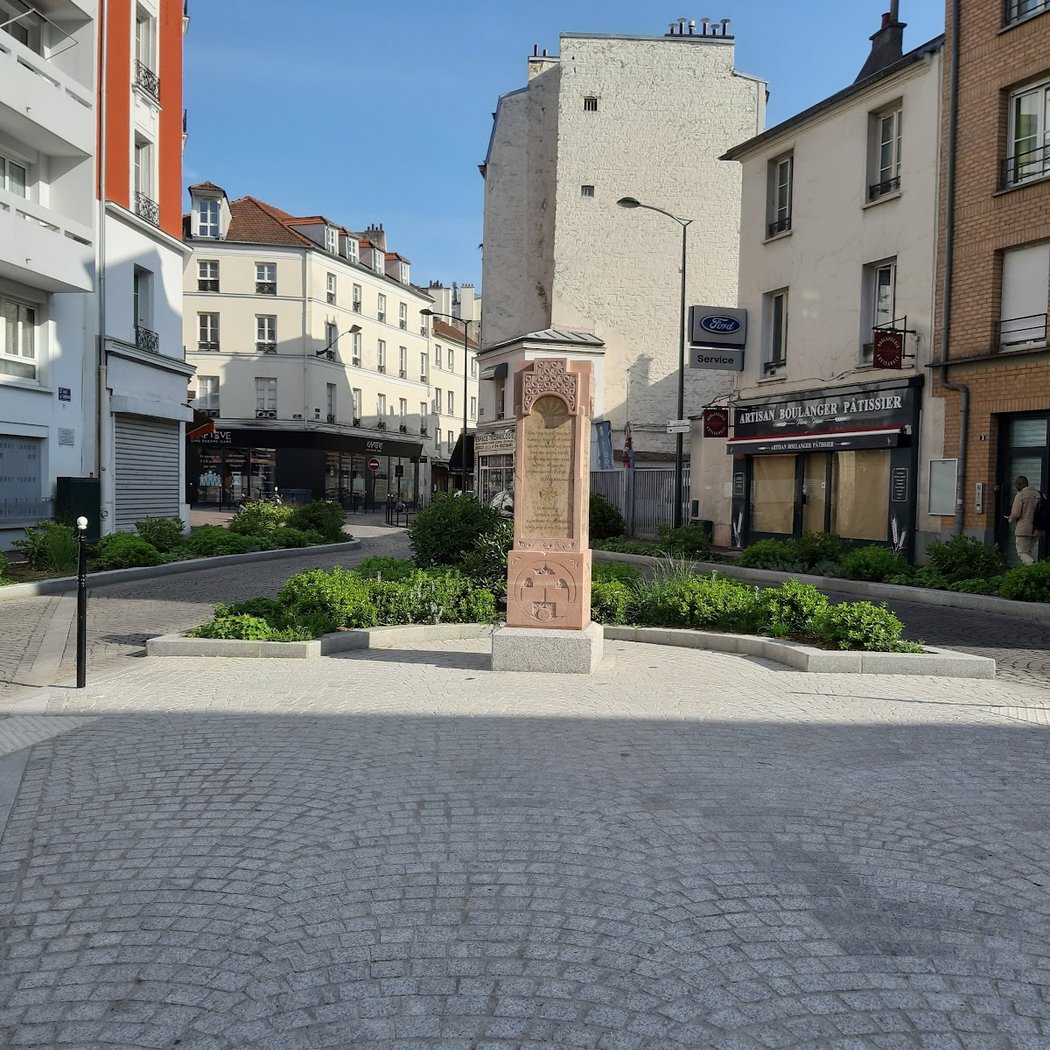 Clichy 4