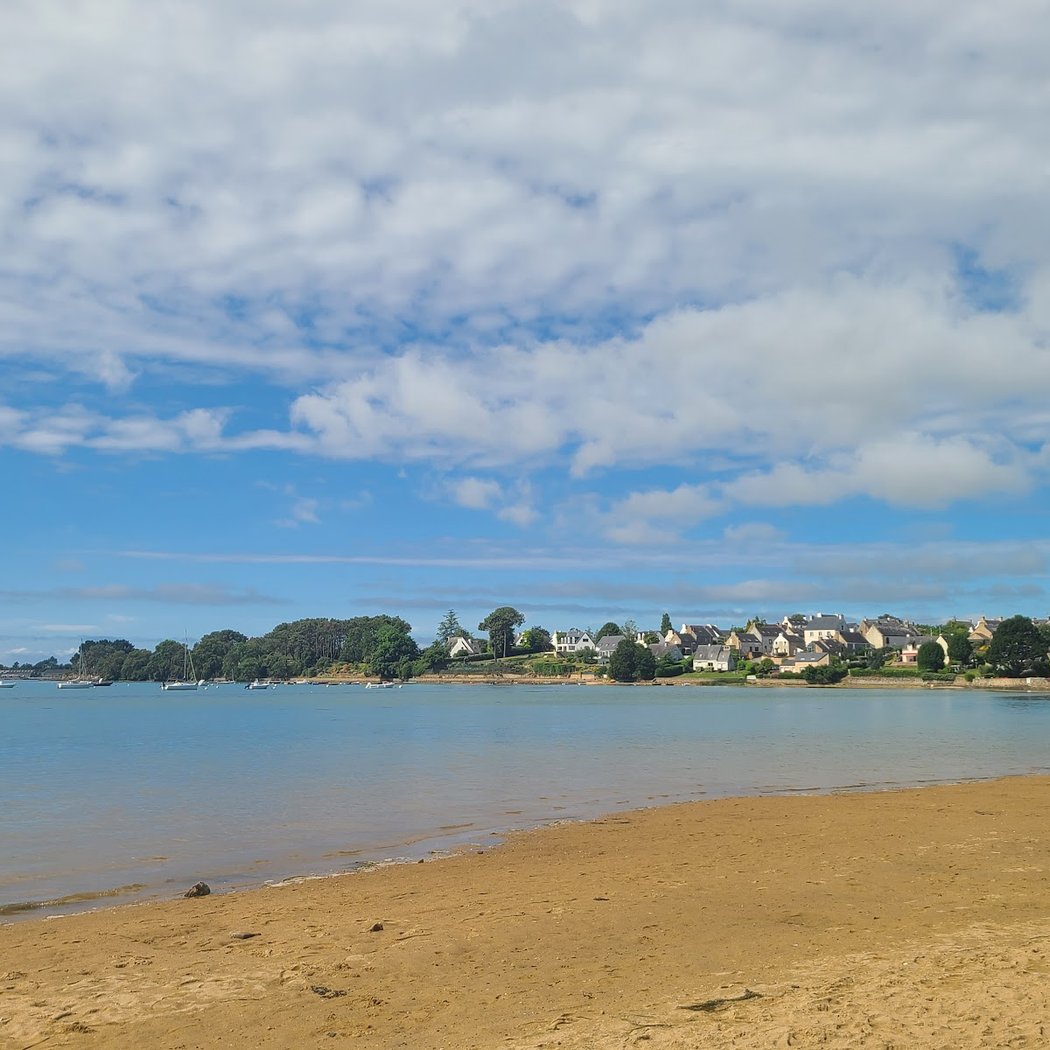 Beach Of Locmiquel 2