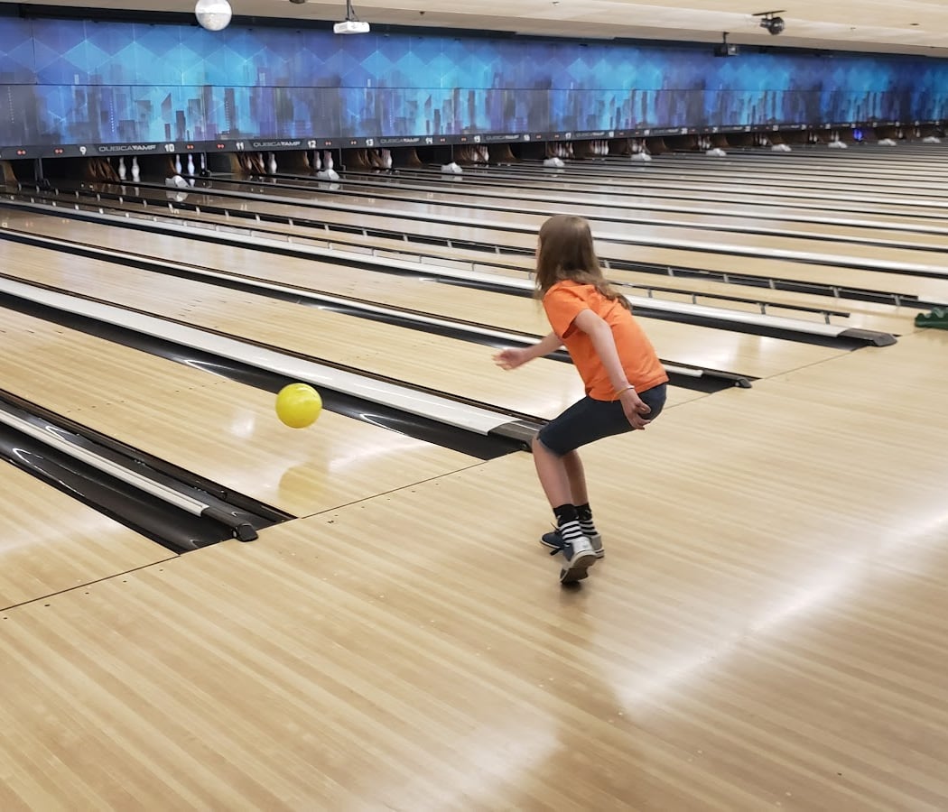 Bowl with The Grinch 2