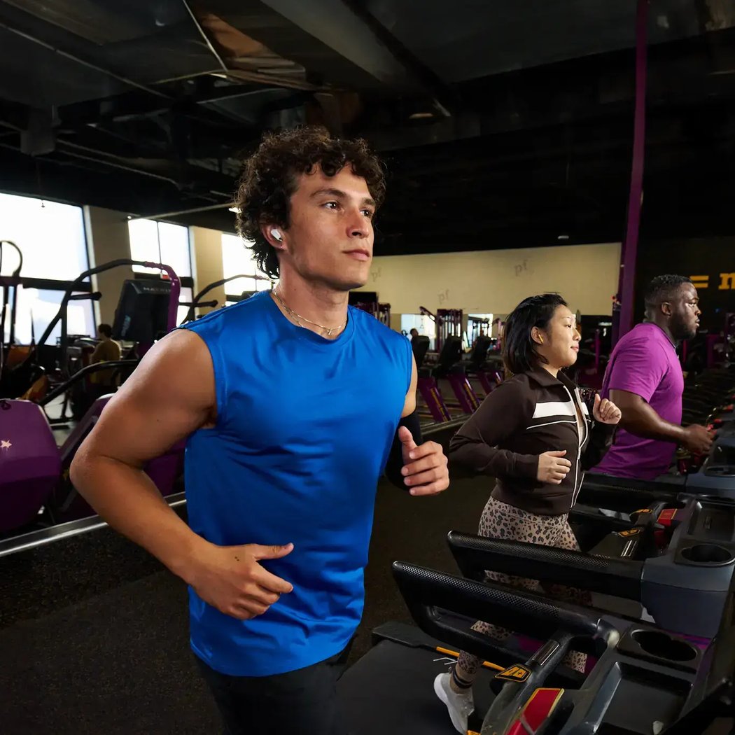 Planet Fitness Phoenix 3