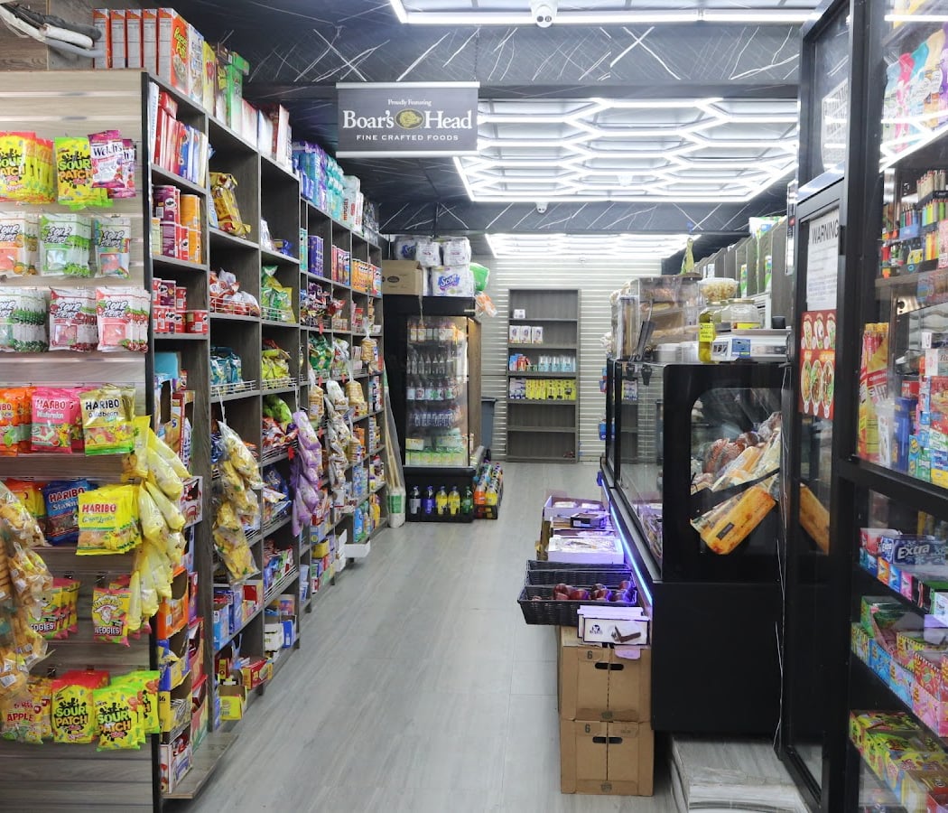 Deli & Grill mini market 2