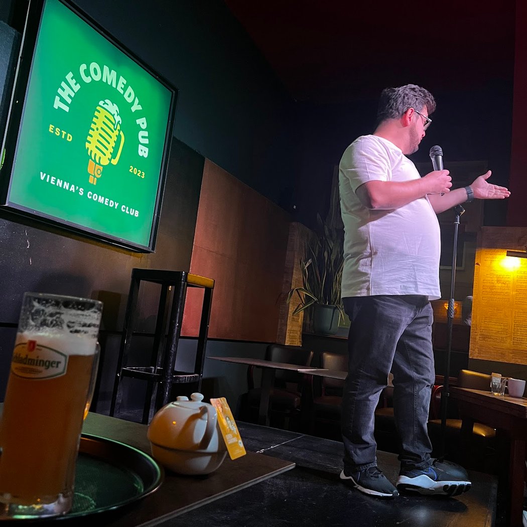 MONDAY NIGHT LAUGHS