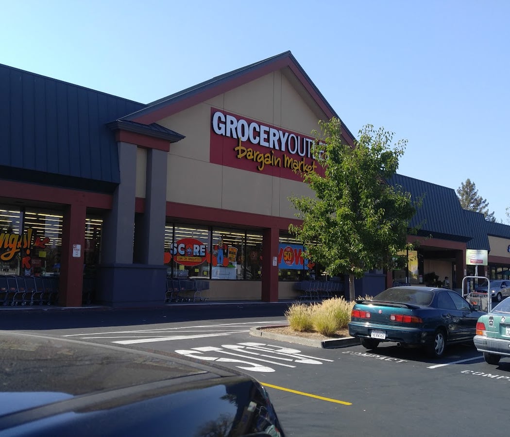 Grocery Outlet 2