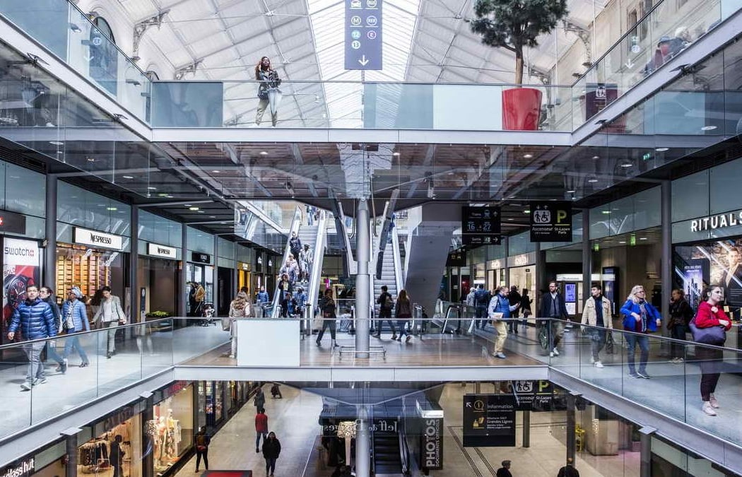 Shopping centre "Saint-Lazare" 1