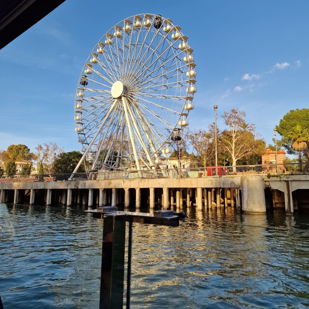 Eco River Cruise meeting point 2