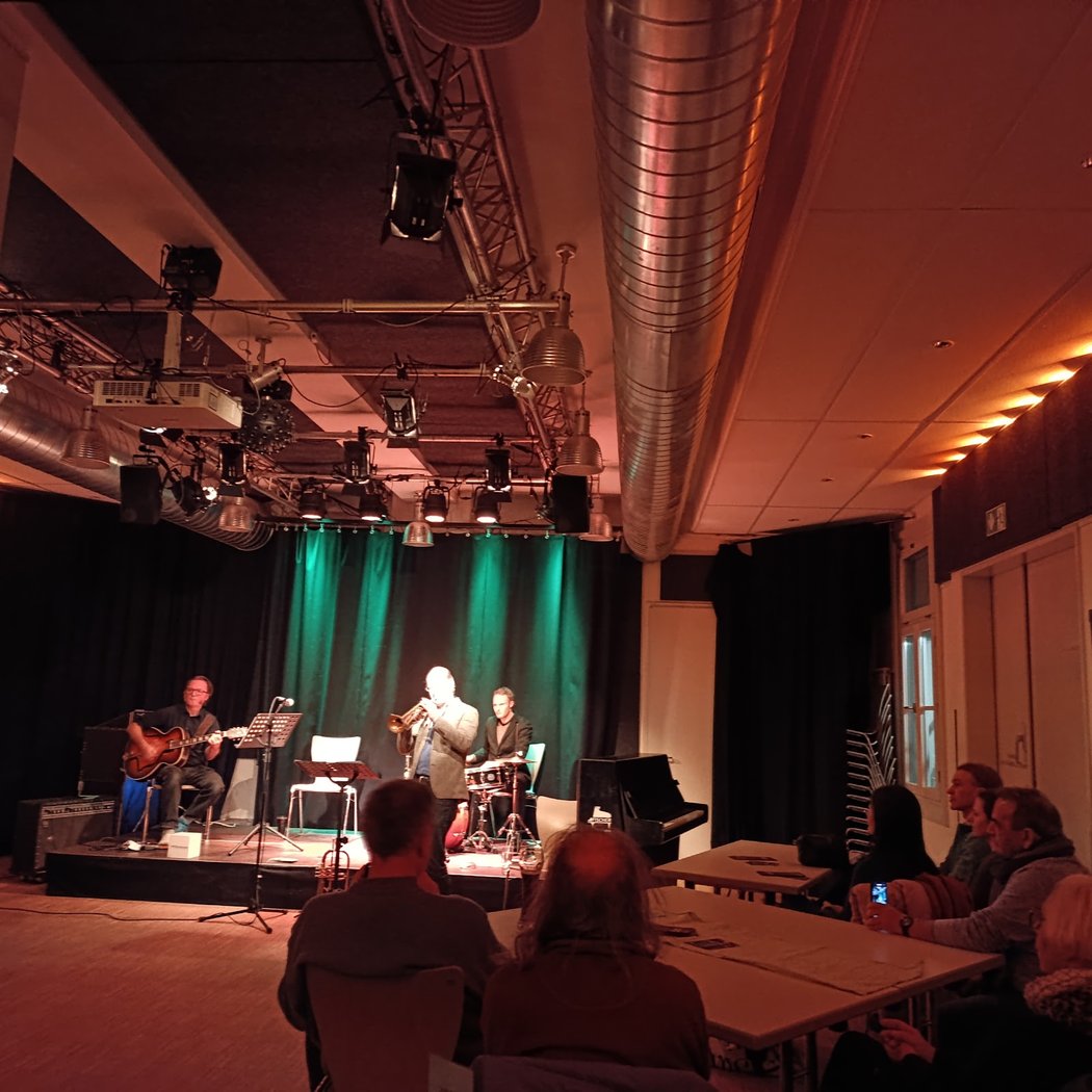 Jazz Session & Swing Dance 1