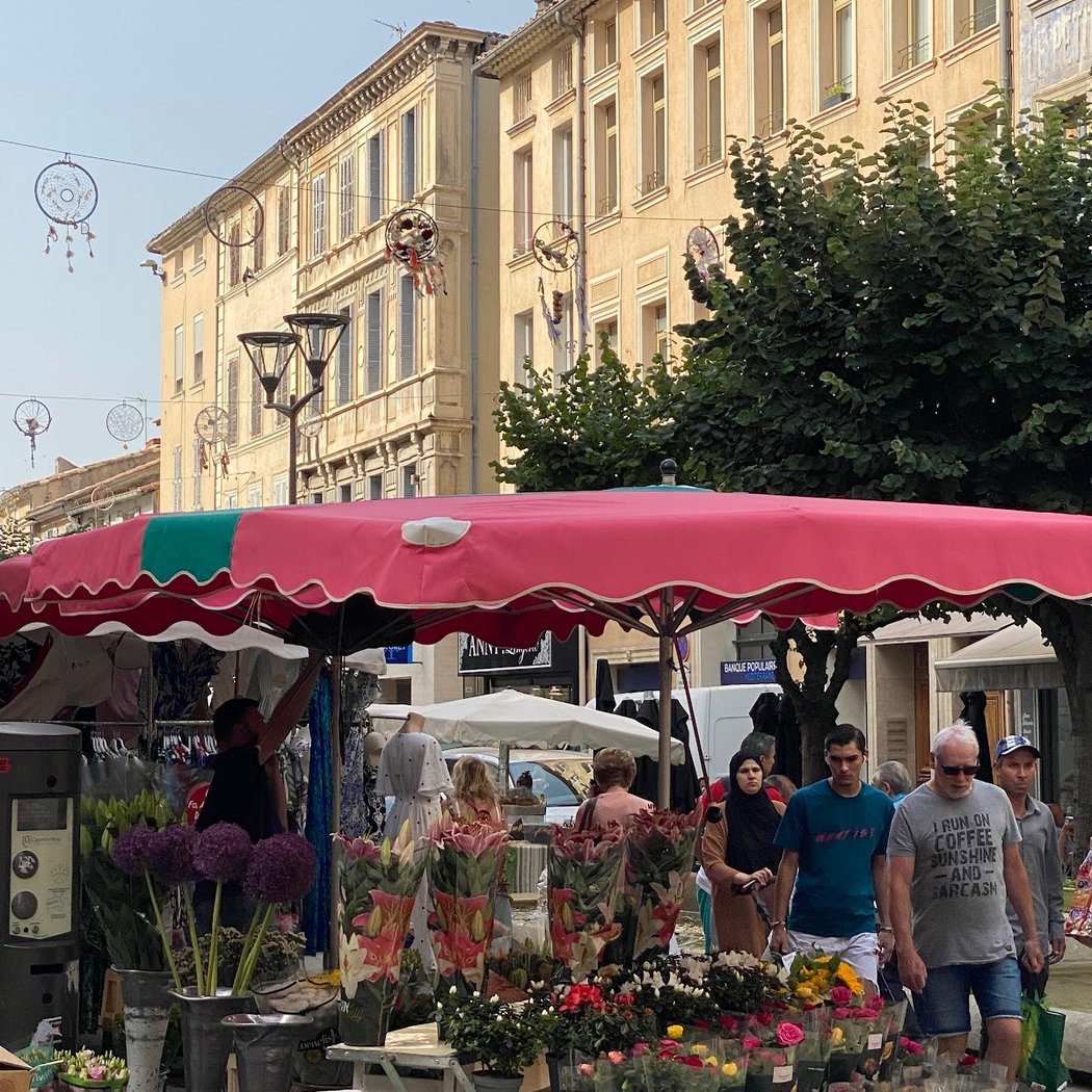 Carpentras market 3