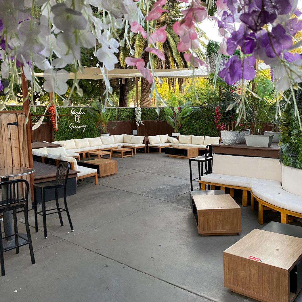 Fairway Zone Sports Bar and Lounge 2