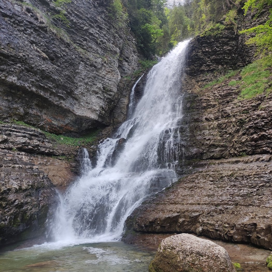 Waterfall of the Cirque de Saint-Même 3