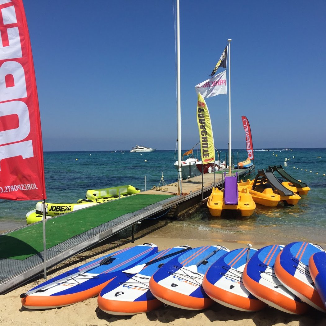 Water Slides Passion Sainte Maxime : Ski Nautique, Wake, Bouées Tractées, Parachute Ascensionnel, Pédalos & Loisirs Nautiques 3