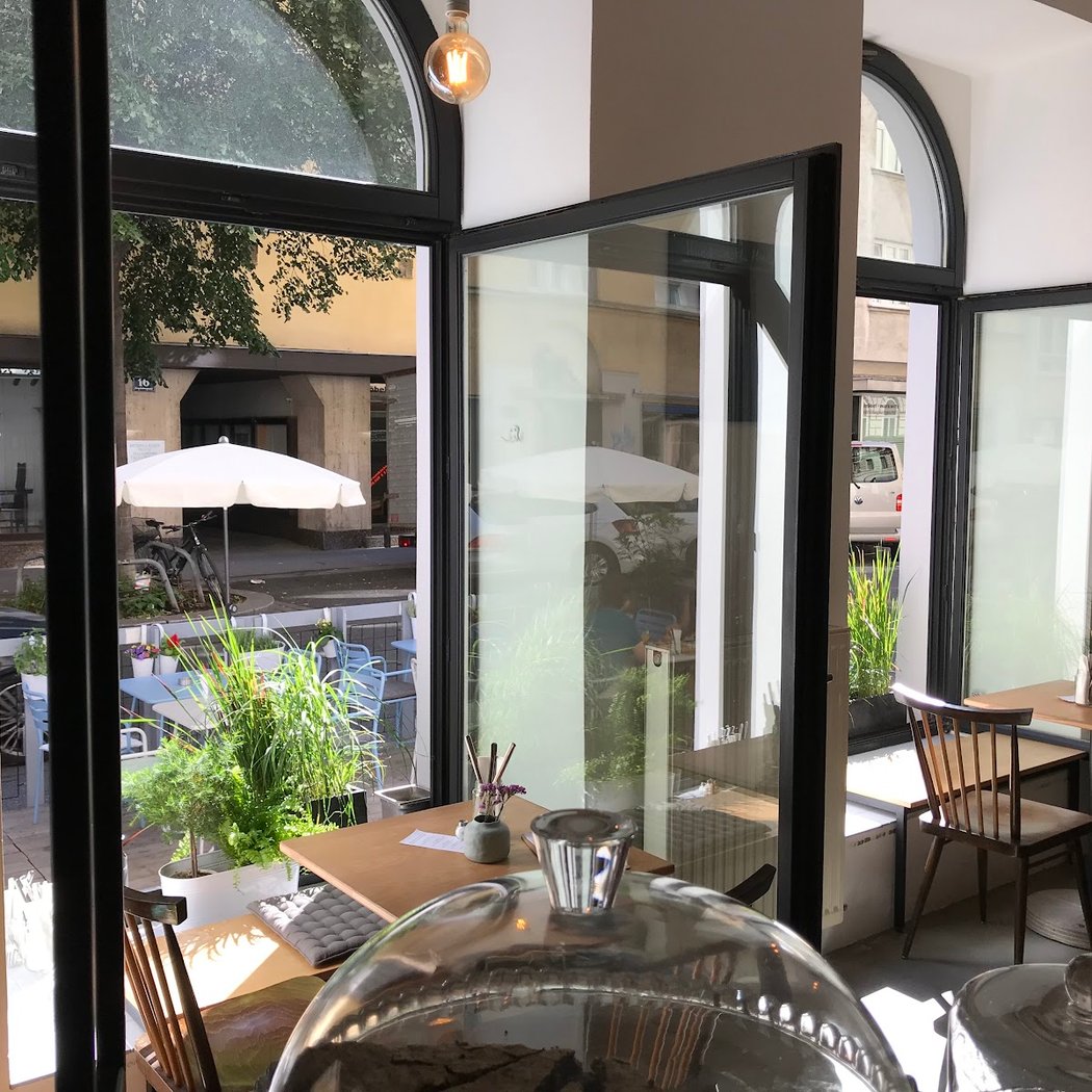 Lupo - Piadina Bar & Cafe 2