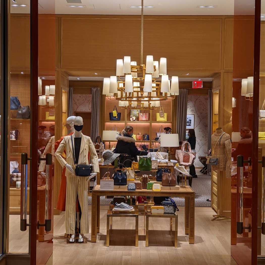 Tory Burch 2