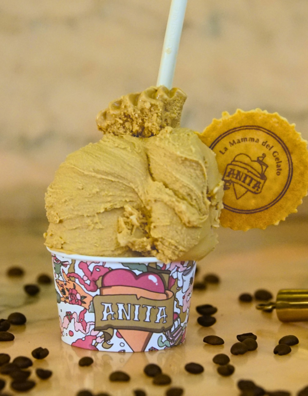 Anita La Mamma del Gelato 3