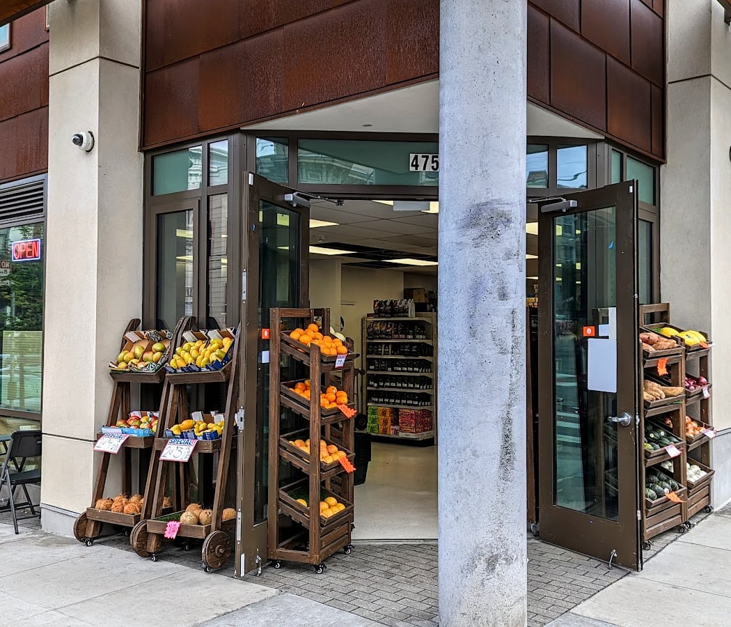 FOOD BASKET MARKET 2
