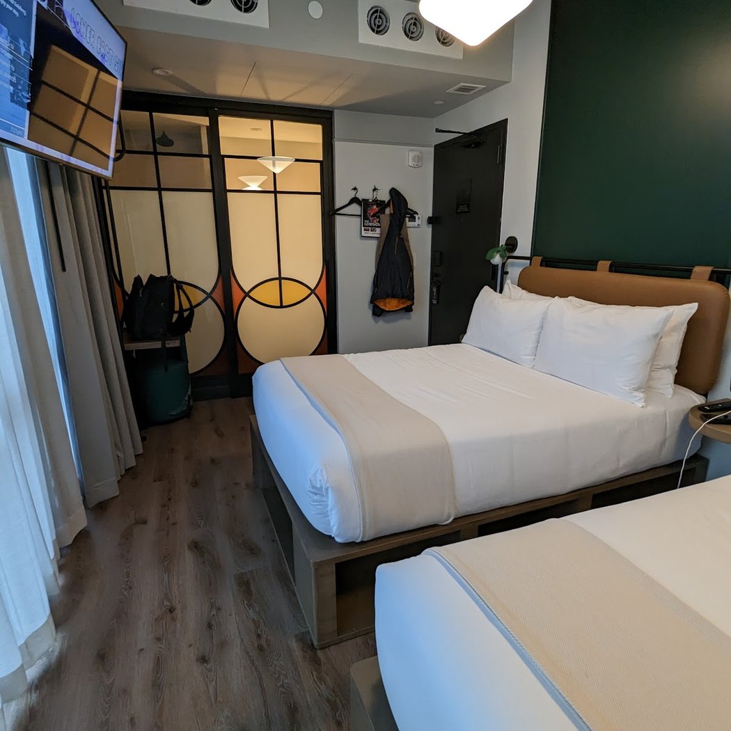 Moxy NYC Lower East Side 3