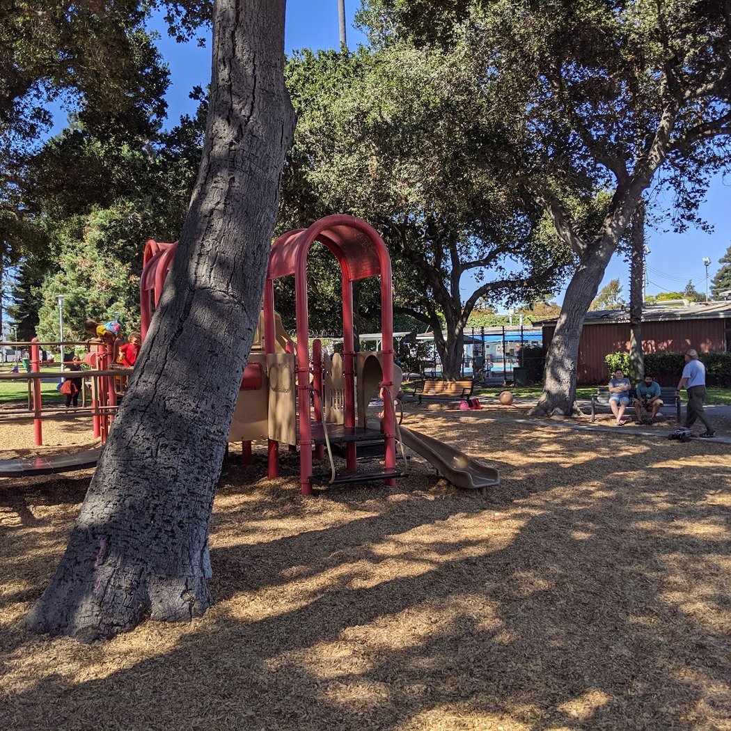 Lincoln Park 2