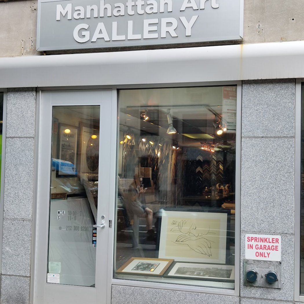 Manhattan Art Gallery 3