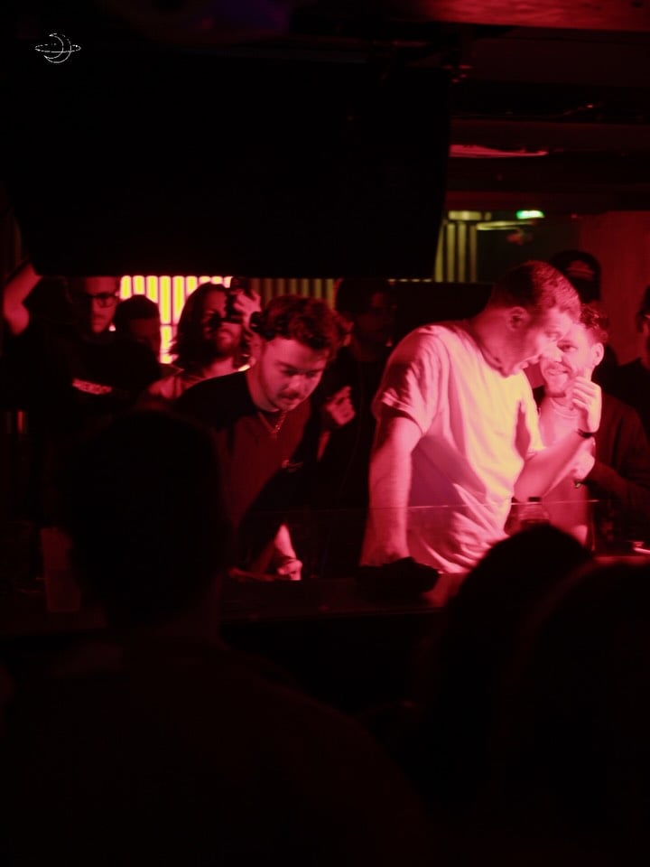 Avrel Lavigne b2b Constant Gambz 1