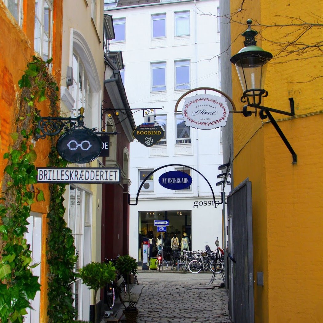 Pistolstræde 1