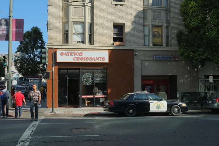 Gateway Croissant 2