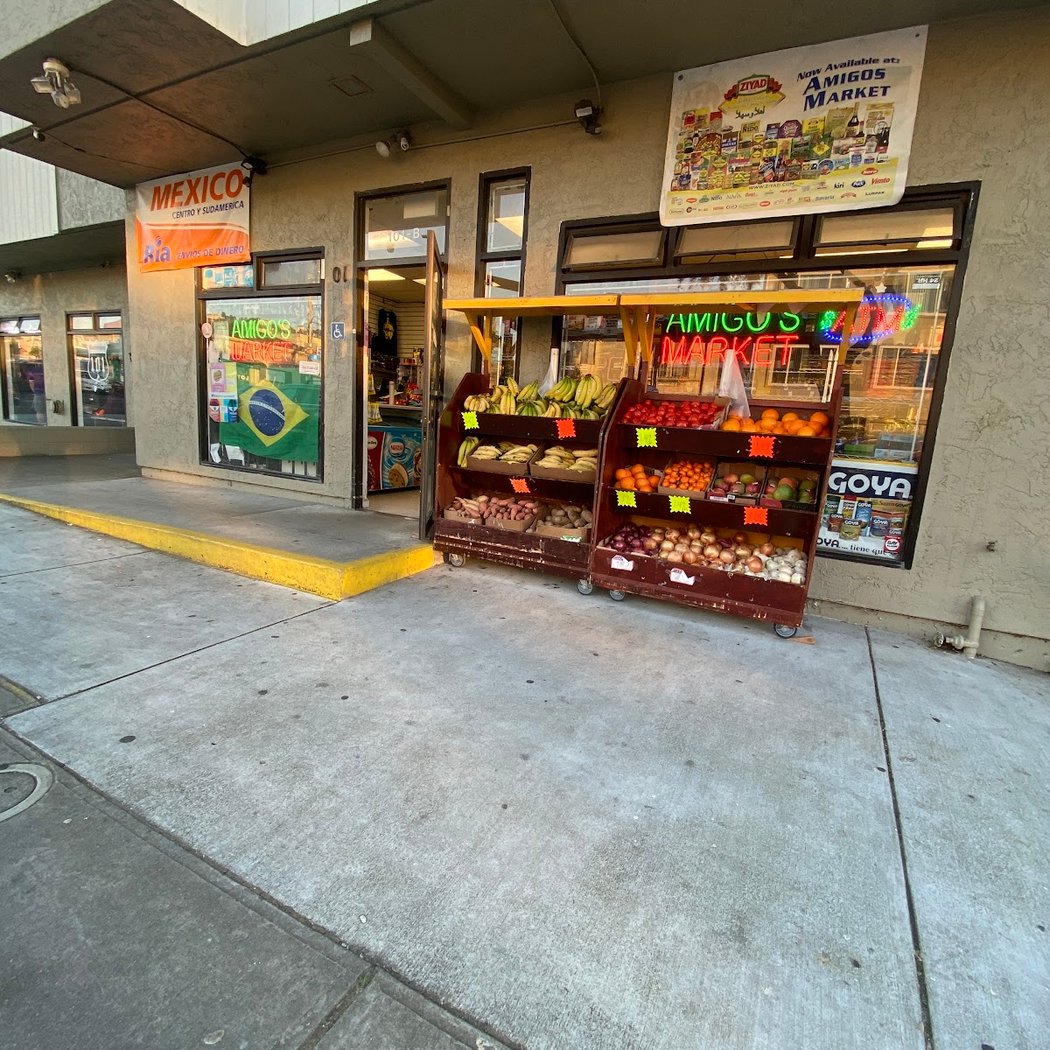 Amigos Market 2