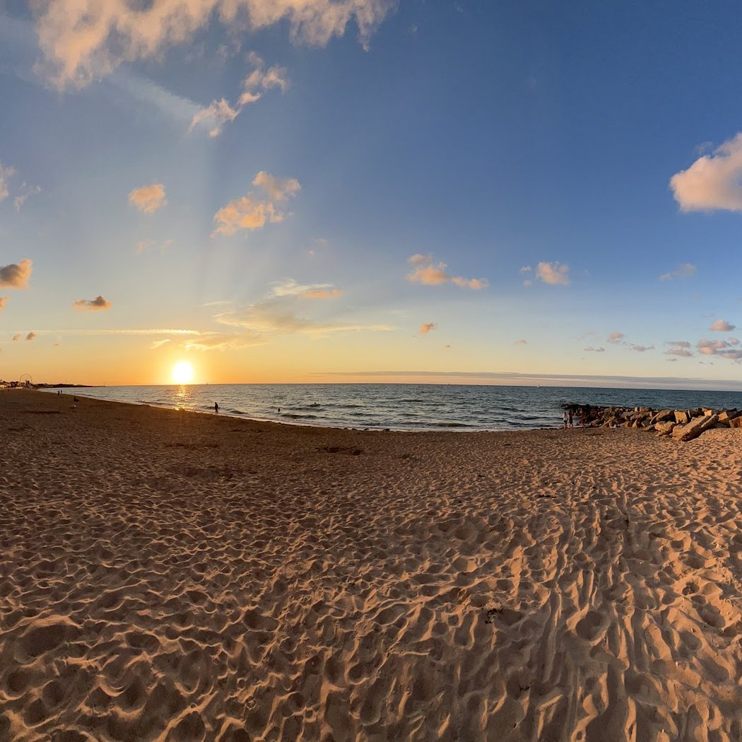 Plage de Graye sur mer 1