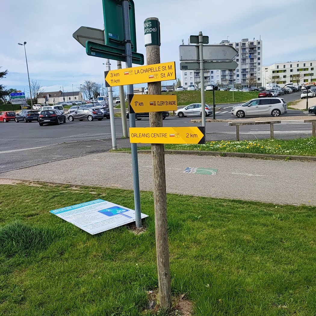 Orléans - Saint Ay - GR3 2