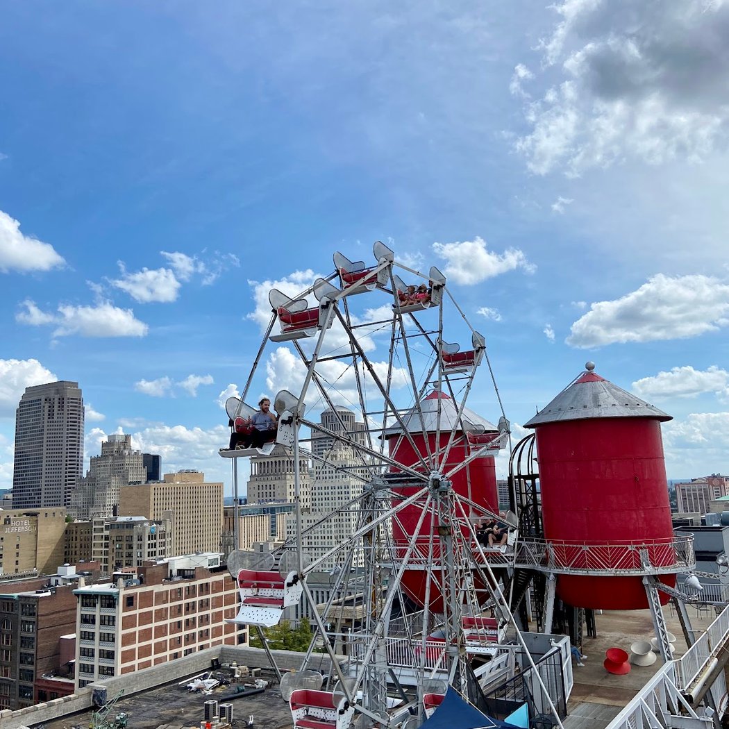 Red, White & Rooftop 1