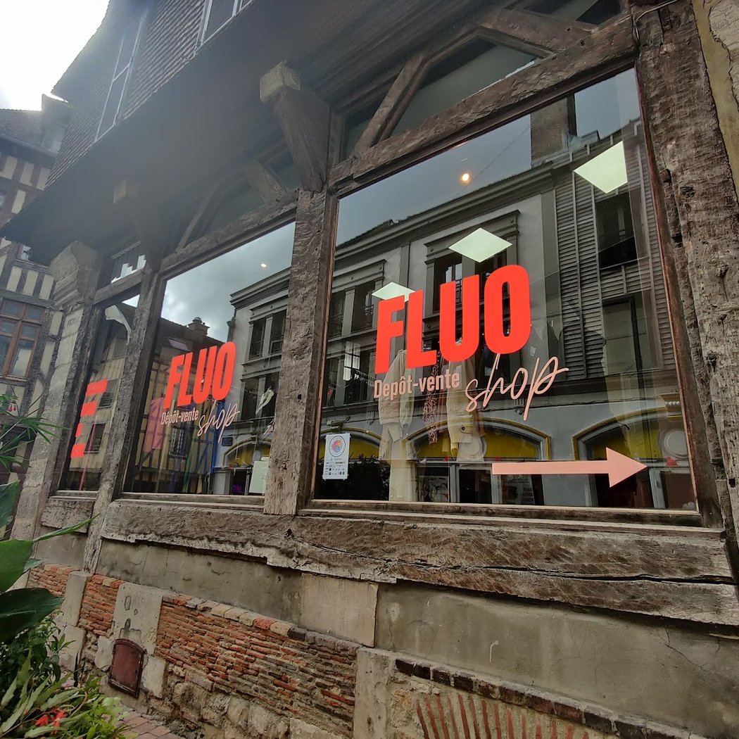 FLUO shop 2