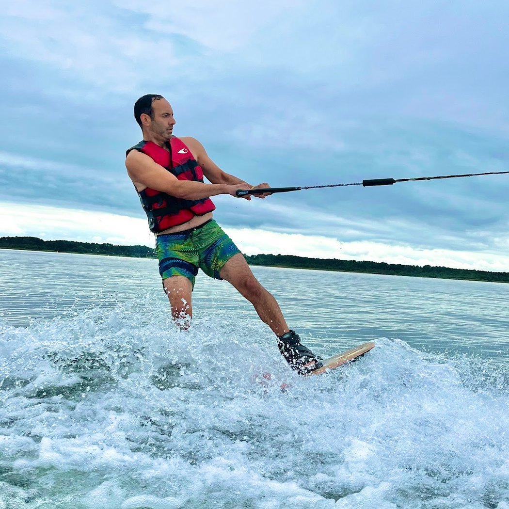 Sanguinet Wake School / Lac De Biscarrosse / Wakeboard, Ski Nautique Et Bouée Tractée 2