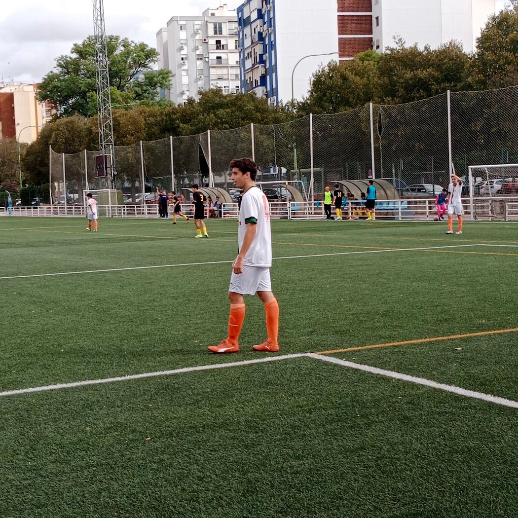 Centro Deportivo Entreflores 2
