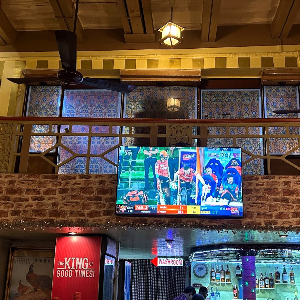 New Cathay Restaurant and Bar 2