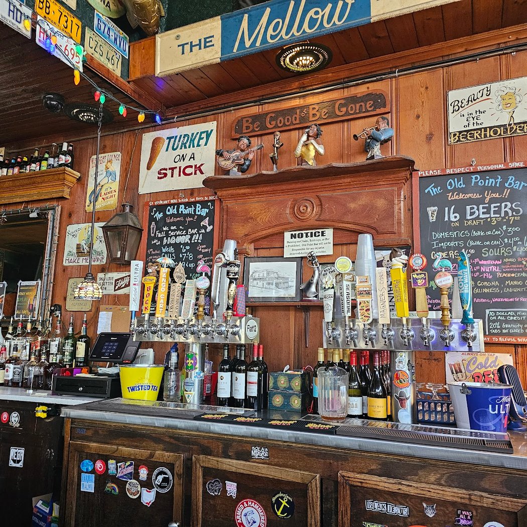 The Old Point Bar 3
