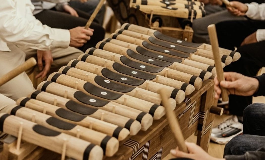 L'atelier des vacances : Xylophone embaire d'Ouganda 1