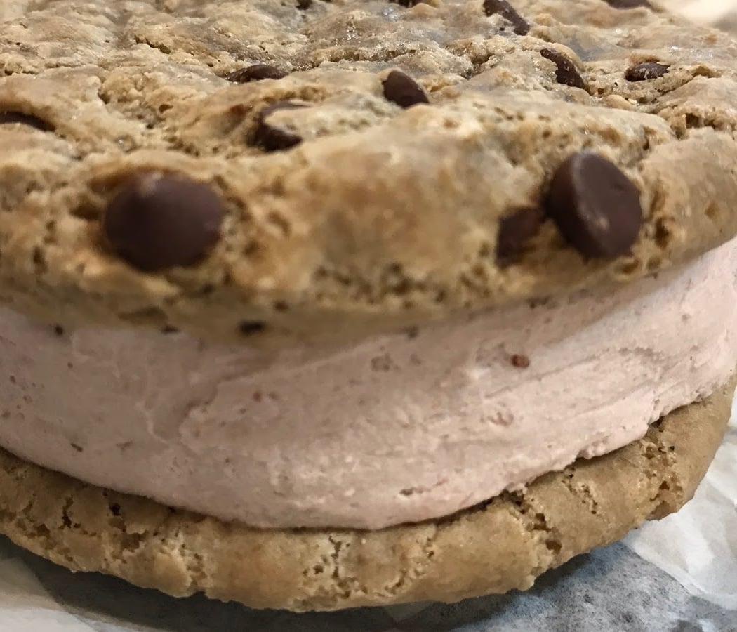 Mr. Dewie's Cashew Creamery 3