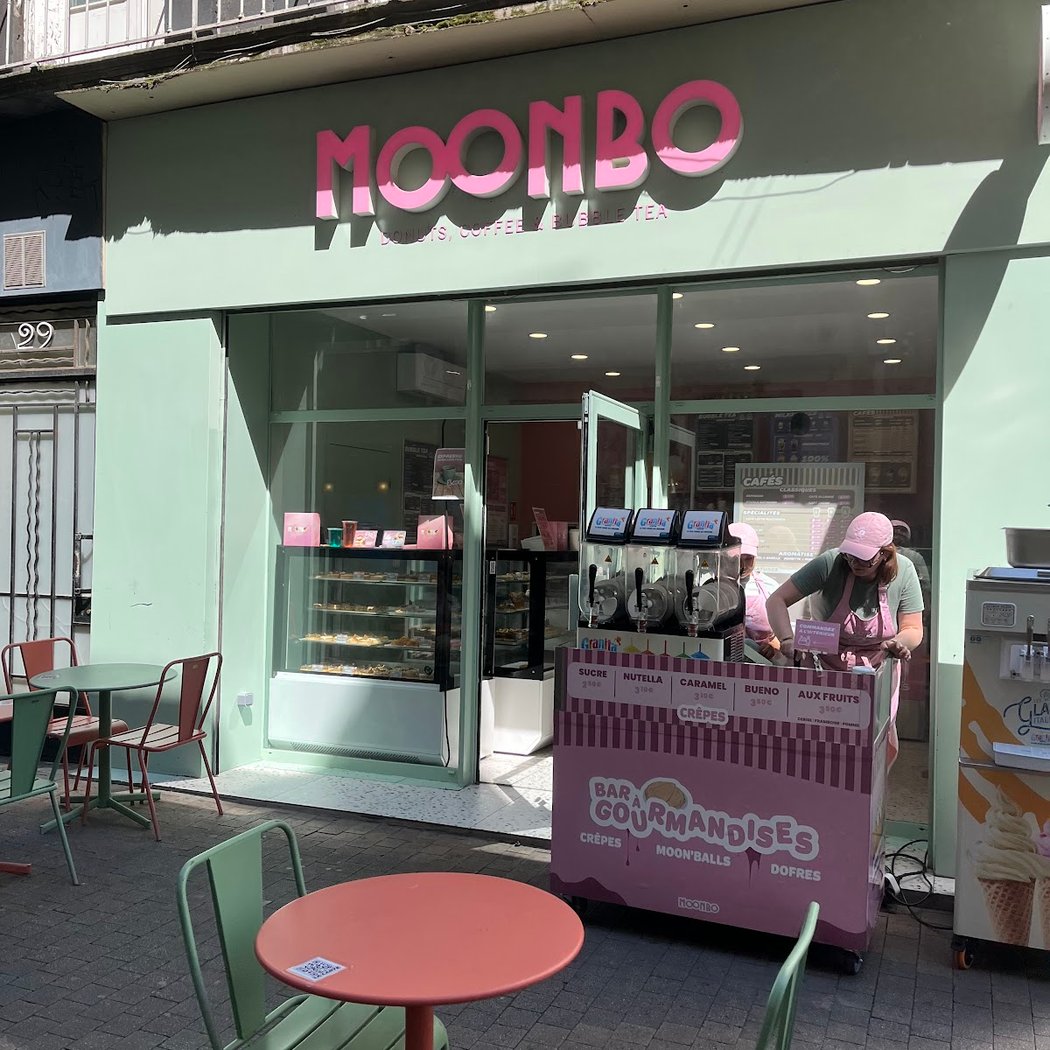 Moonbo Clermont | Donuts, Coffee & Bubble Tea 3
