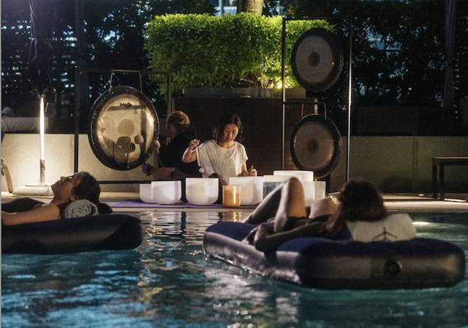 Floating Into Mindfulness 1