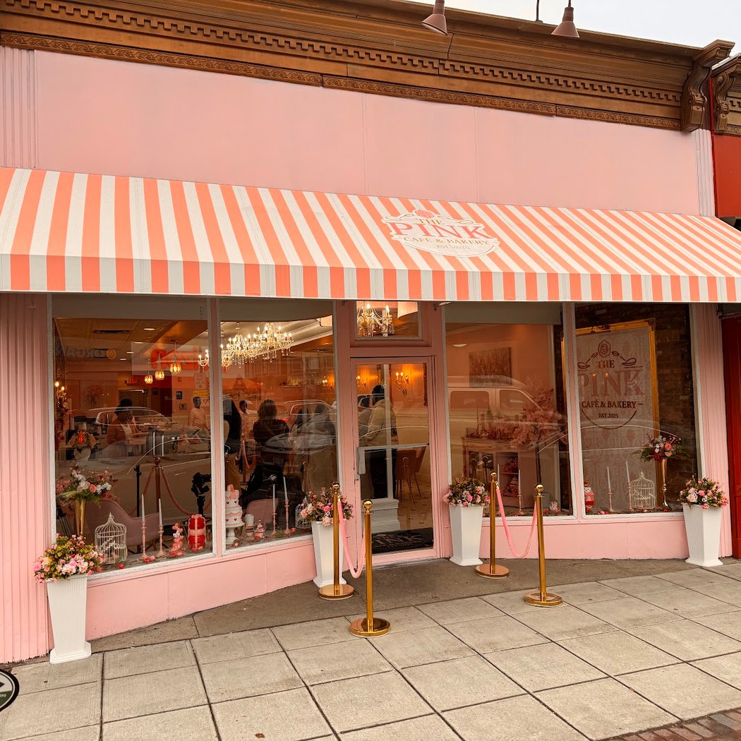The Pink Café & Bakery 2